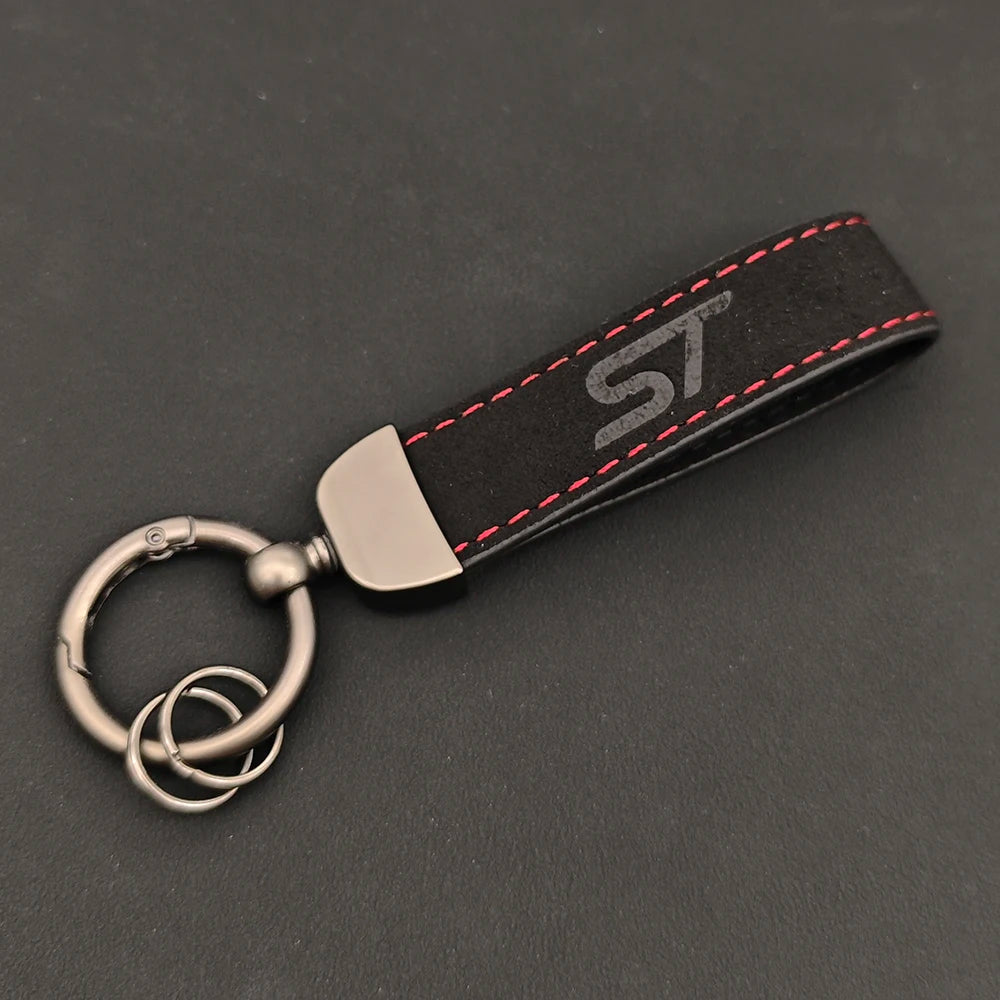 ST STYLE Leather keychain